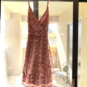 Lulu’s Pink ruffled dress (NWT)